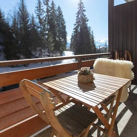 Grand Au Centre De 克莱恩 蒙塔纳